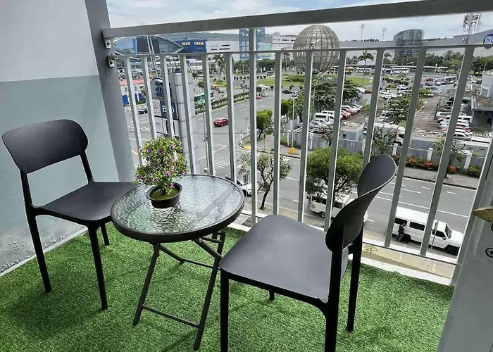 Shell Residences A&j Condotel Apartment Manila